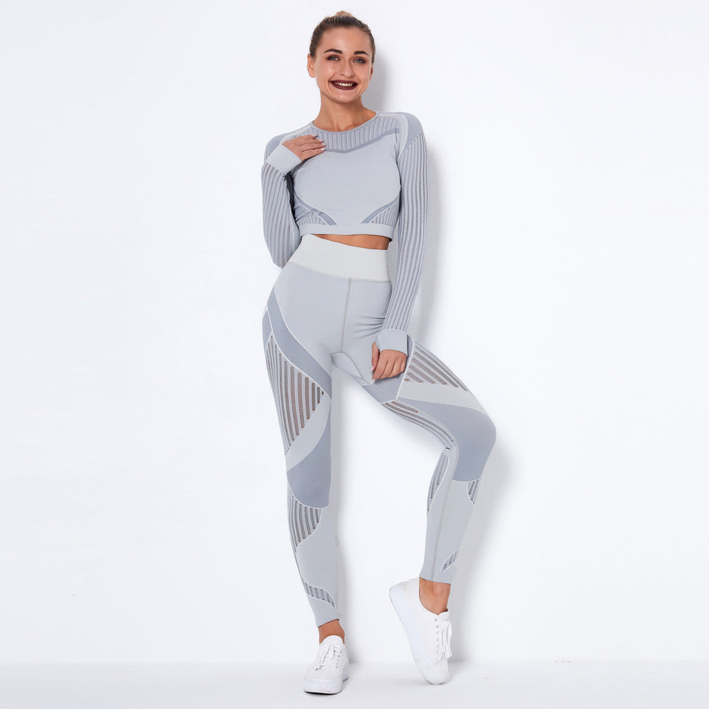 Women’s Seamless Knitted Long-Sleeve Yoga Set – Absorbent Workout Activewear