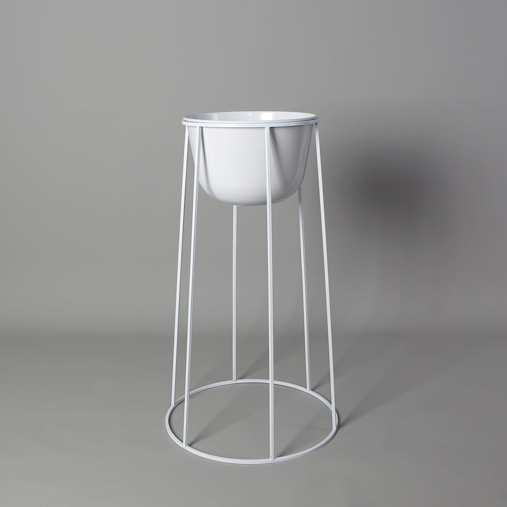 Nura White Raised Metal Pot Planter 2.5’