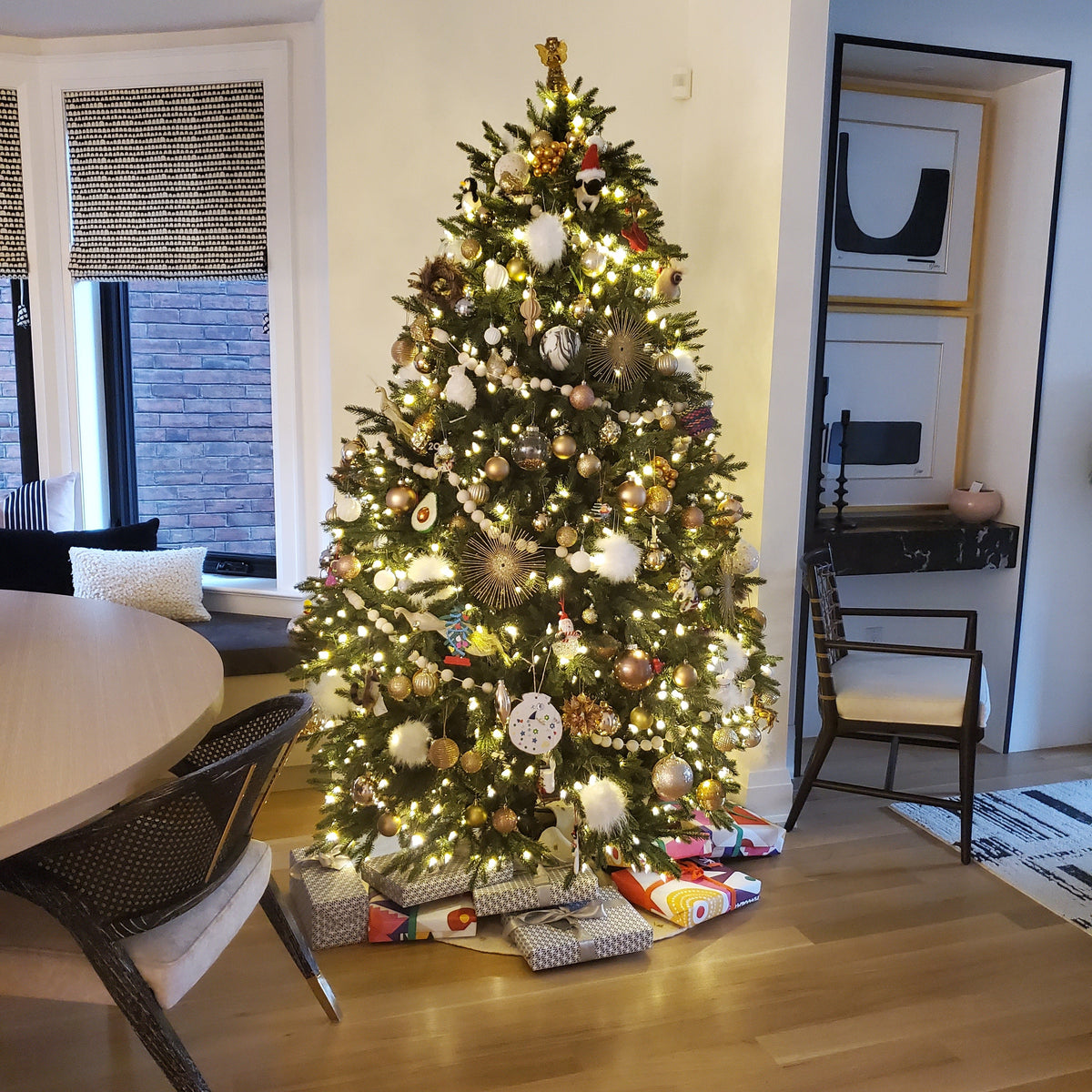 Artiplanto Oscar Most Realistic Artificial Fir Pre-Lit Christmas Tree 7.5'