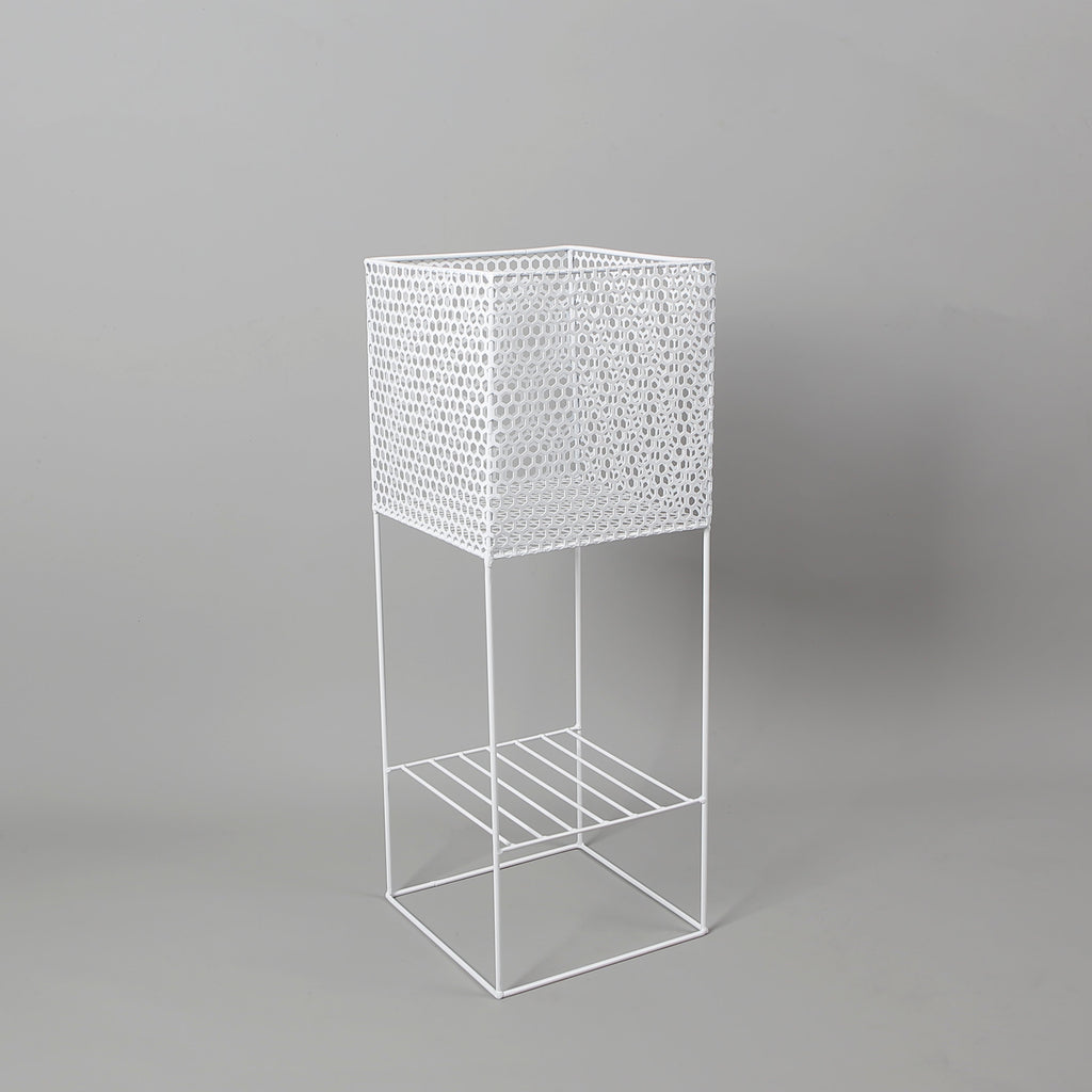 Salma White Raised Metal Pot Planter 2.3’