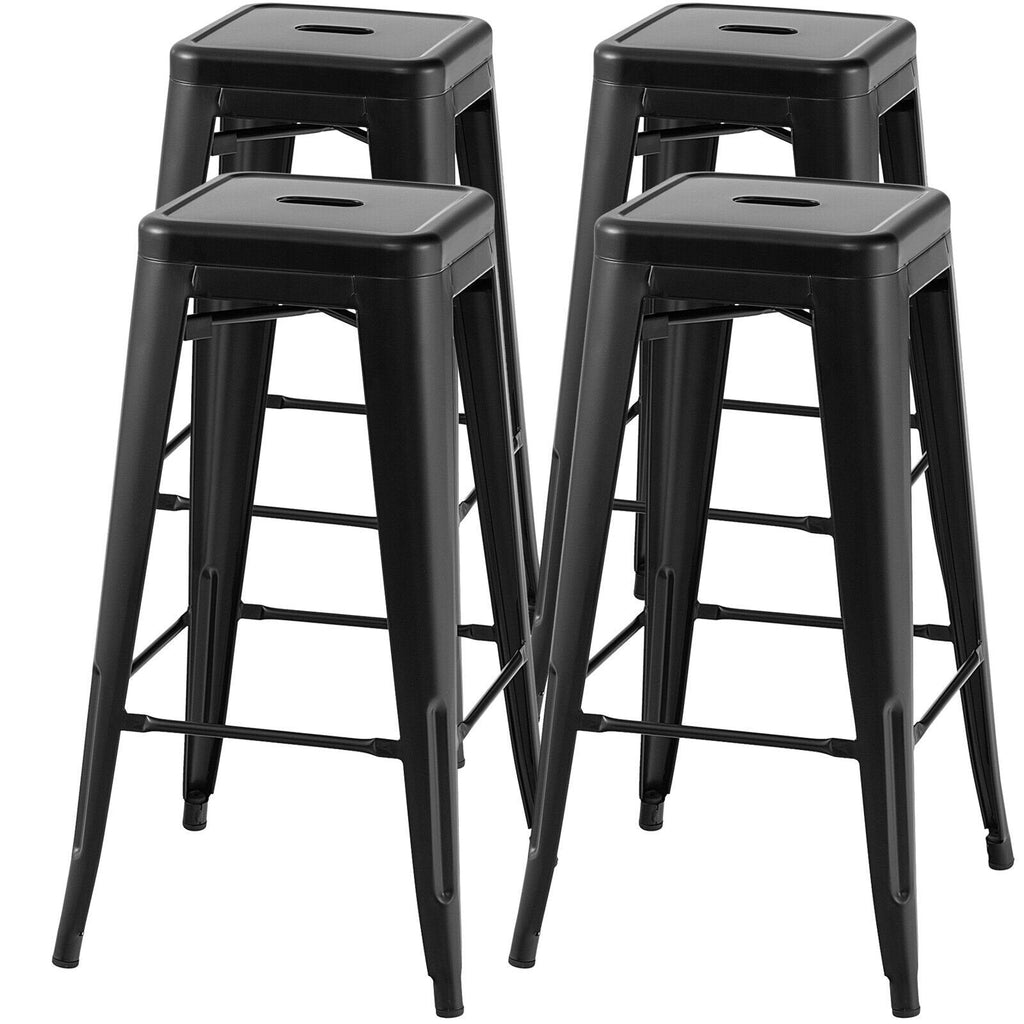 Lot de 4 tabourets de bar empilables en métal noir avec encoche pour repose-pieds, hauteur d’assise de 30 pouces