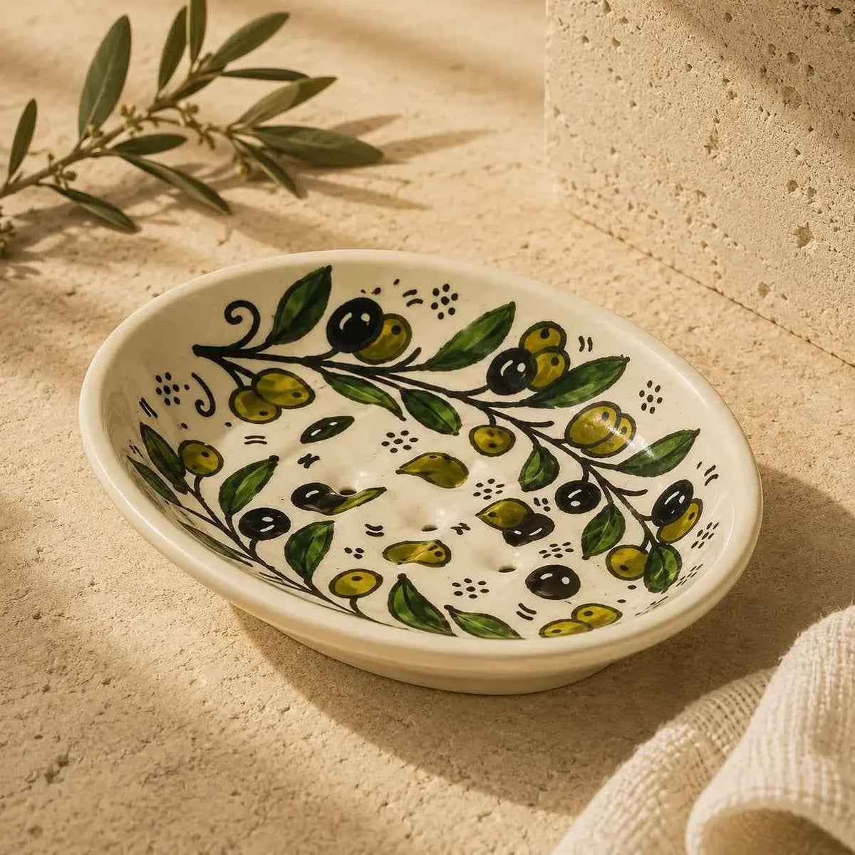 Handmade Ceramic Soap Dish – Draining Soap Holder Tray 4.5 × 5.5 in