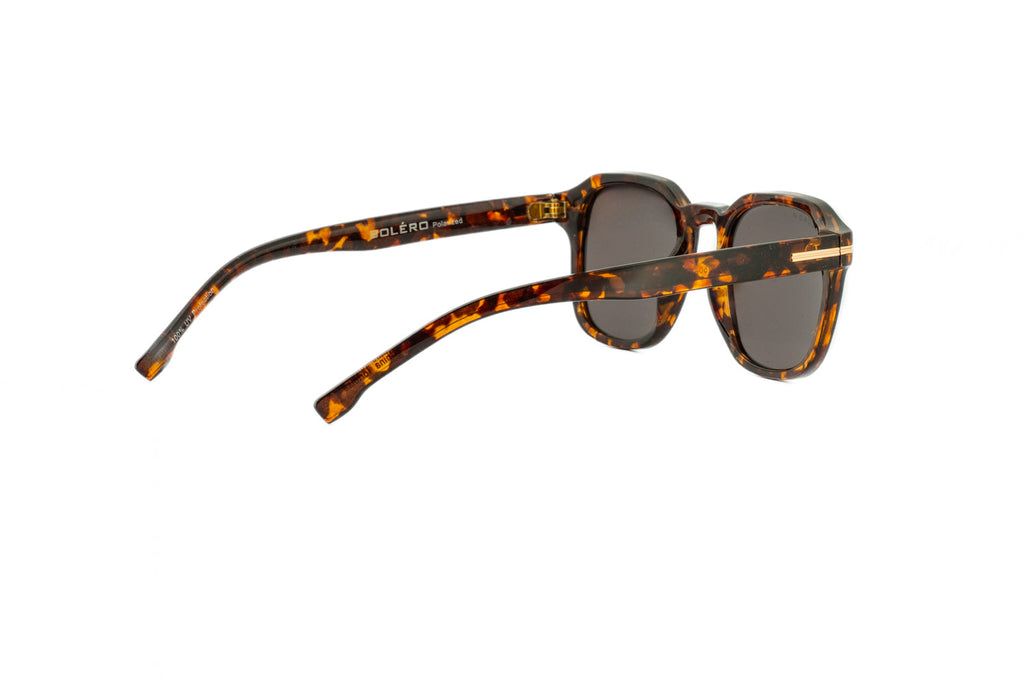 Boléro Quinn — Lunettes de soleil carrées rétro