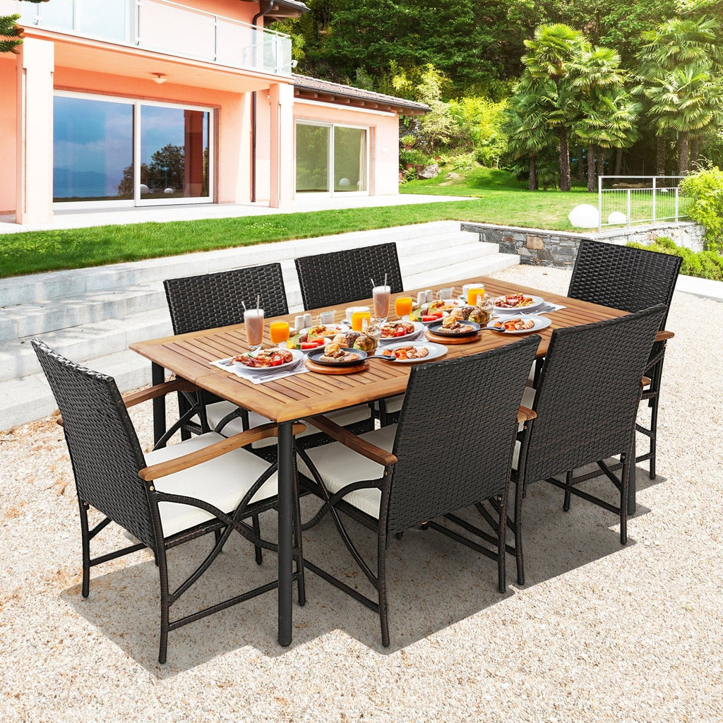 Ensemble de repas d'extérieur 7 pièces pour 6 personnes, table de 63 pouces à plateau en acacia avec trou pour parasol de 1,9 pouce et 6 fauteuils en osier
