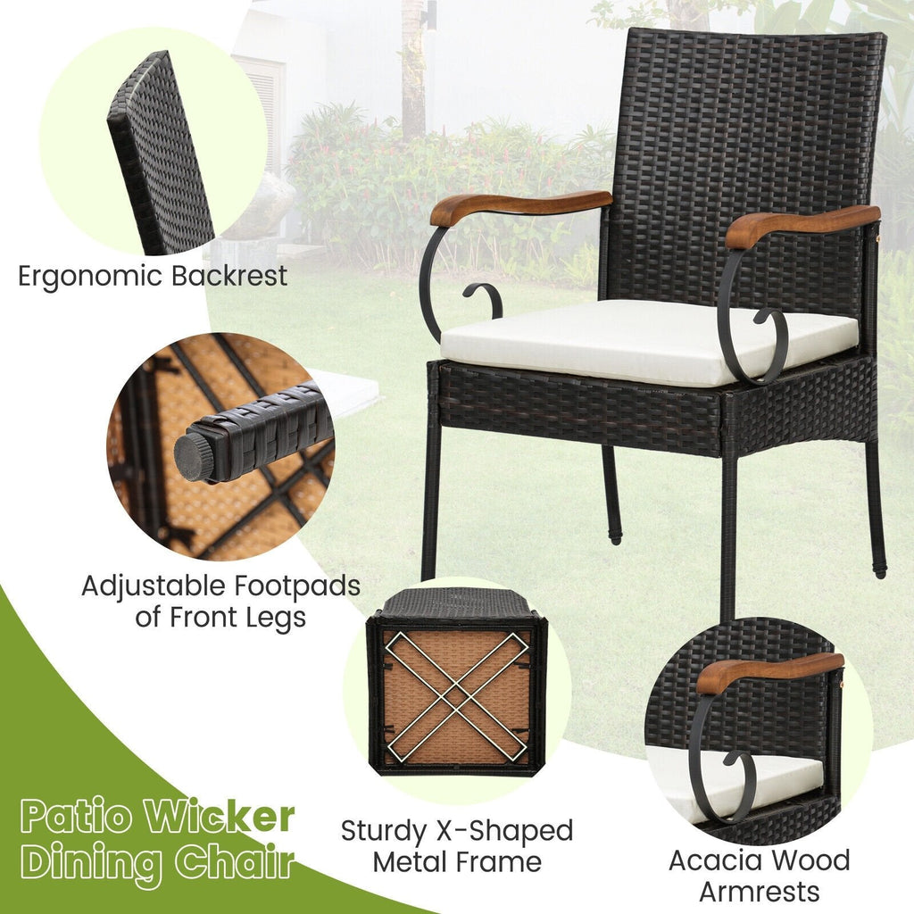 5-teiliges Essgruppen-Set aus Polyrattan für die Terrasse mit 160 cm langem Akazientisch mit 4,8 cm großem Schirmloch und 4 Armlehnstühlen mit Armlehnen aus Holz