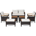 Salon de jardin en osier 7 pièces avec accoudoirs en acacia, 2 poufs et 2 tables d'appoint, blanc cassé