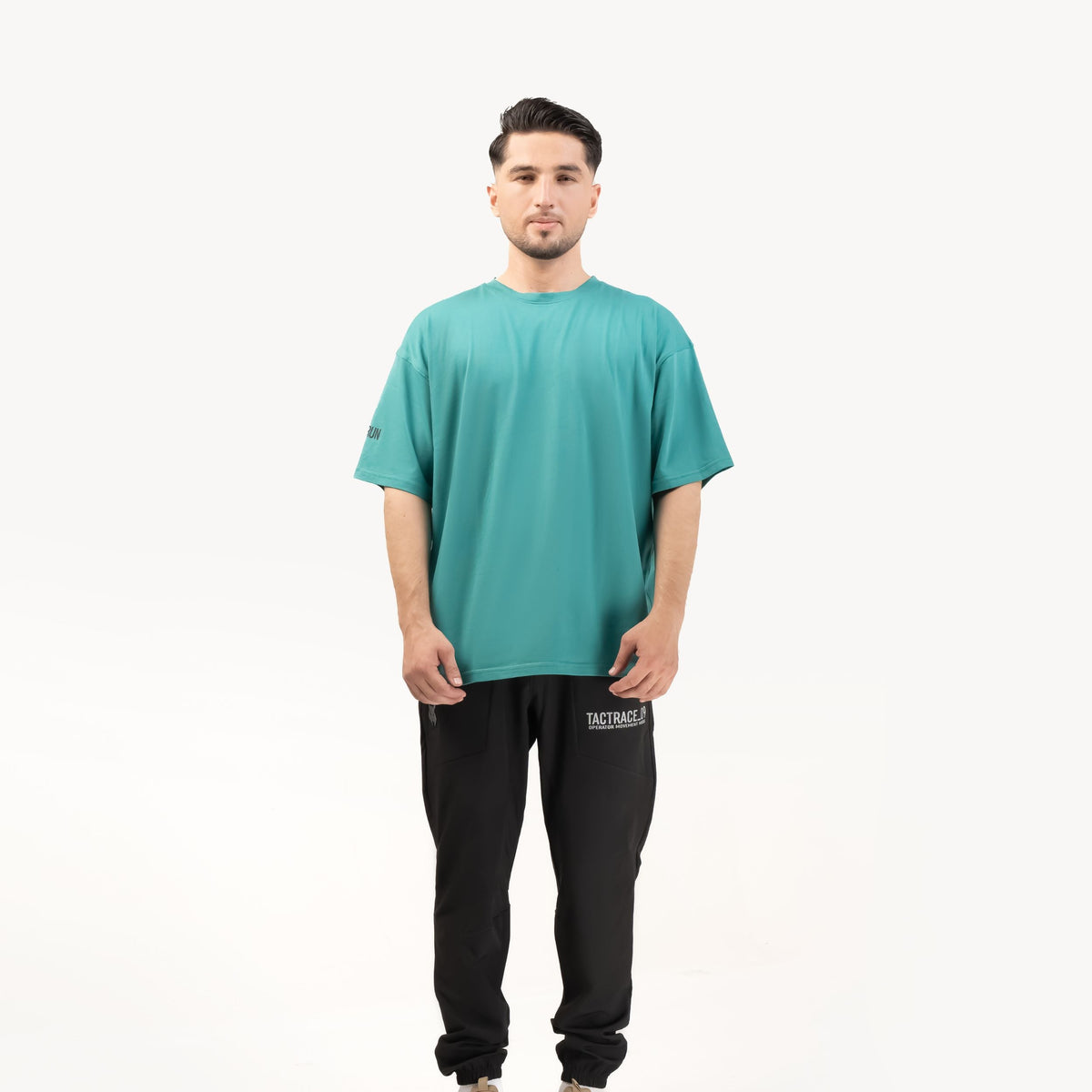 OPERATOR_77 OVERSIZED T-SHIRT — ROUGE GRÜN