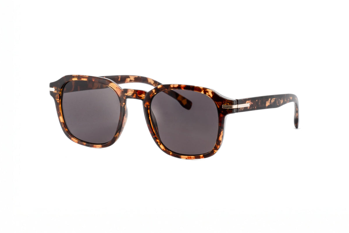 Boléro Quinn — Lunettes de soleil carrées rétro