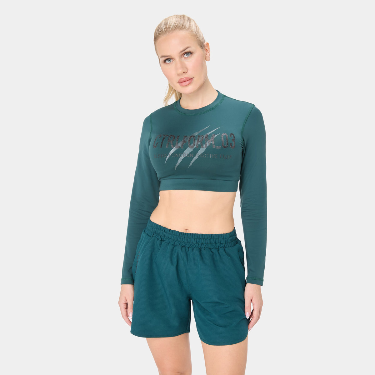 CTRLFORM_03 CROP TOP — ALPHA FOREST