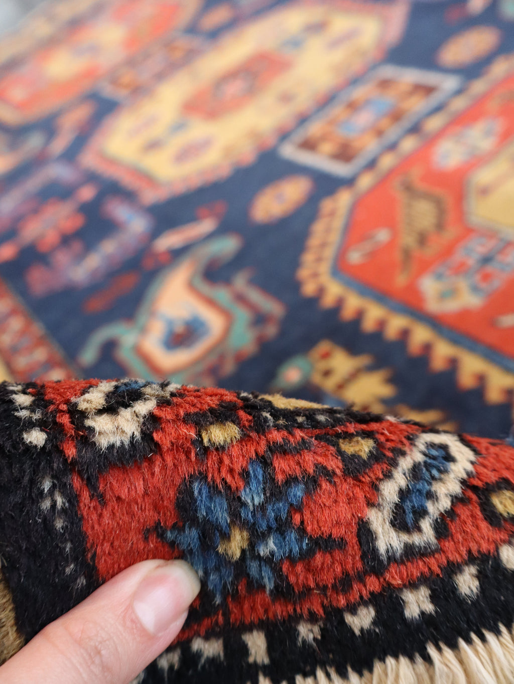 Persian Meshkin Rug — Saffron Medallions & Tribal Birds | 4'7" × 6'9"