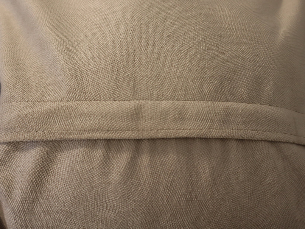 Pillow No. 011 | 16" x 16"