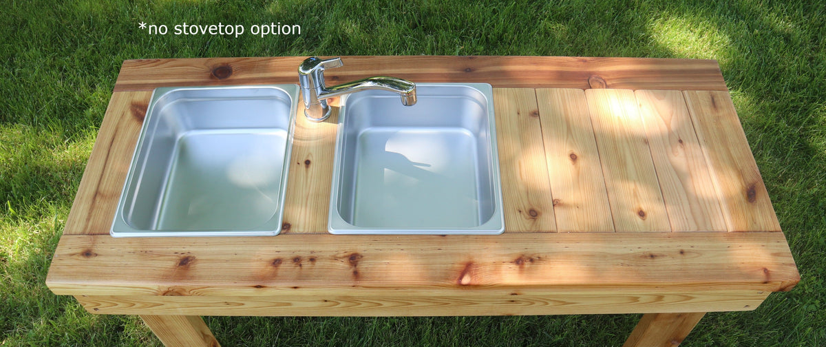 Simple Mud Kitchen (with shelf)