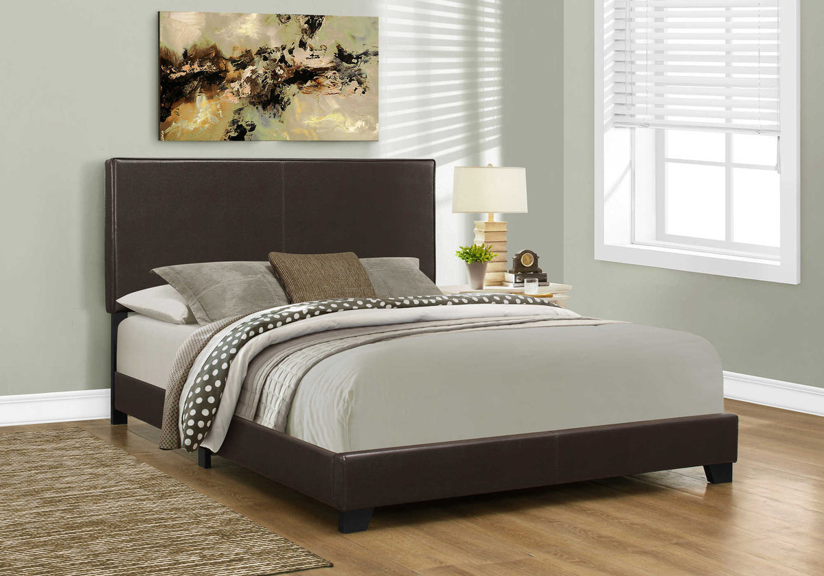 Base de lit Queen en simili-cuir brun - Monarch (I5910Q)