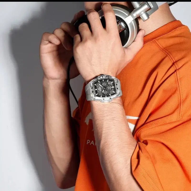 NAVIFORCE Top-Marke Herrenuhr, multifunktionaler Chronograph mit nachleuchtenden Zeigern, wasserdicht bis 30 m, Silikonarmband, Original-Herrenuhr