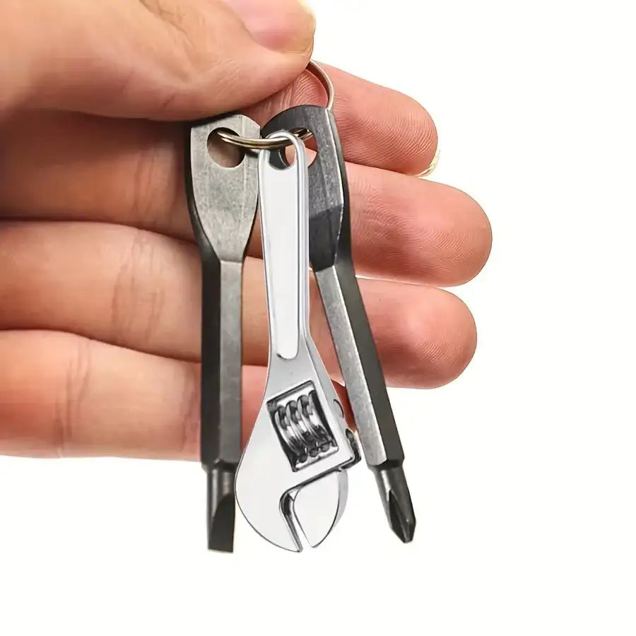 Mini Adjustable Wrench Shaped Metal Keychain Universal Portable Car Hanging Pendant Vehicle Key Ring Accessory