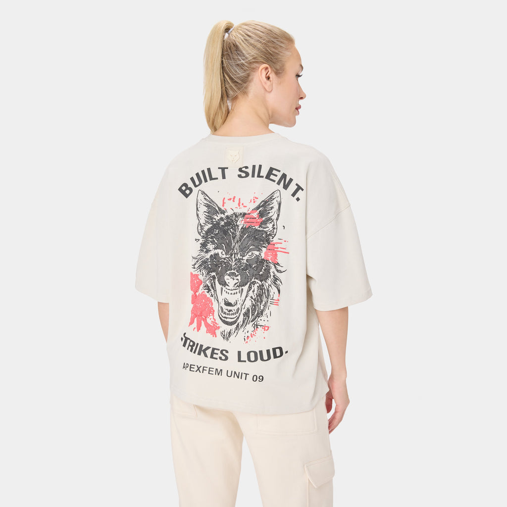 CAMISETA OVERSIZED SHEWOLF_09 — BEIGE TÁCTICO