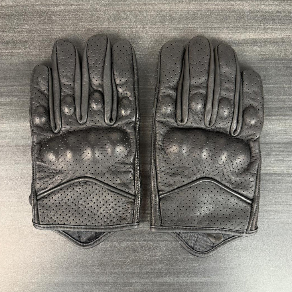 Gants de moto premium pour hommes en cuir de chèvre perforé