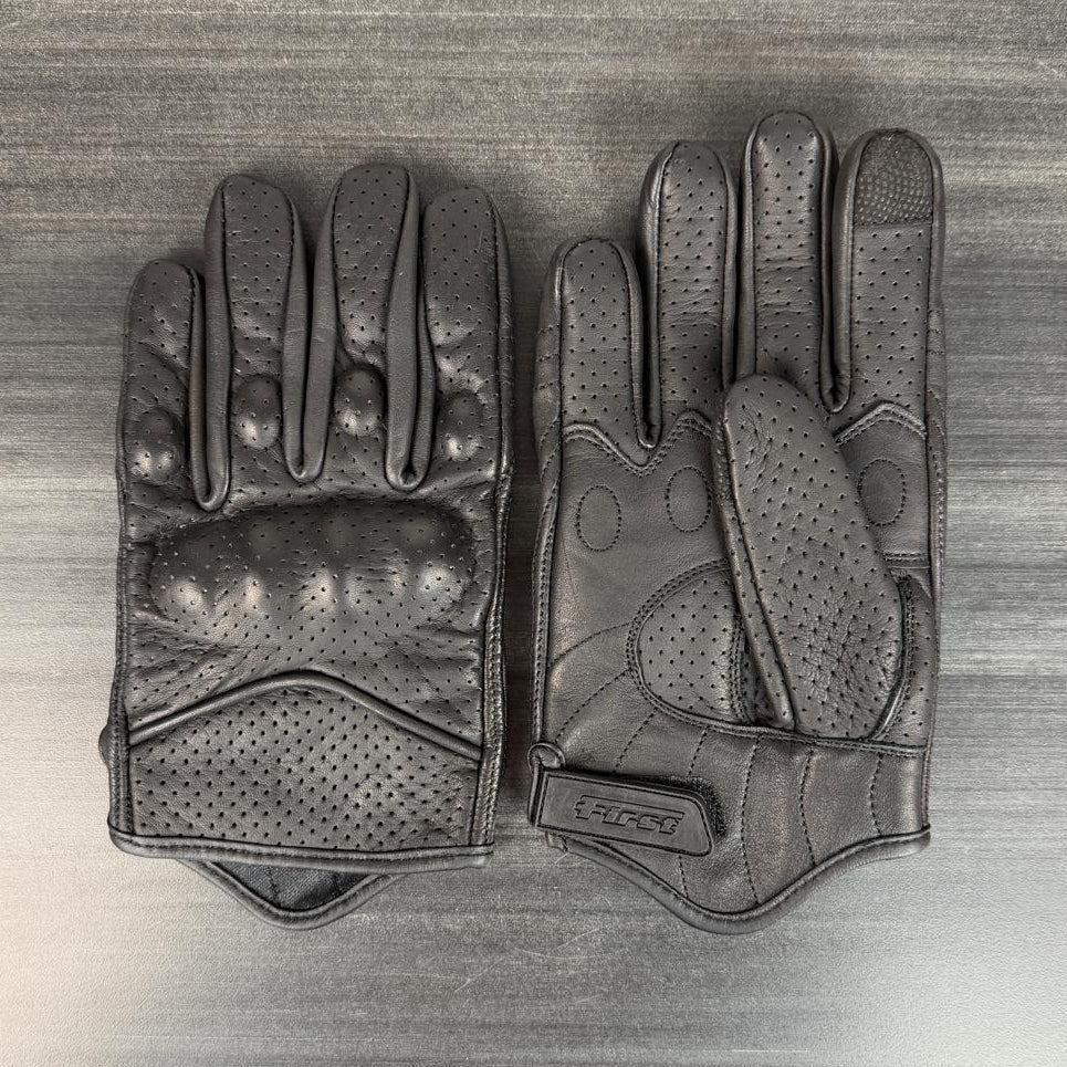 Gants de moto premium pour hommes en cuir de chèvre perforé