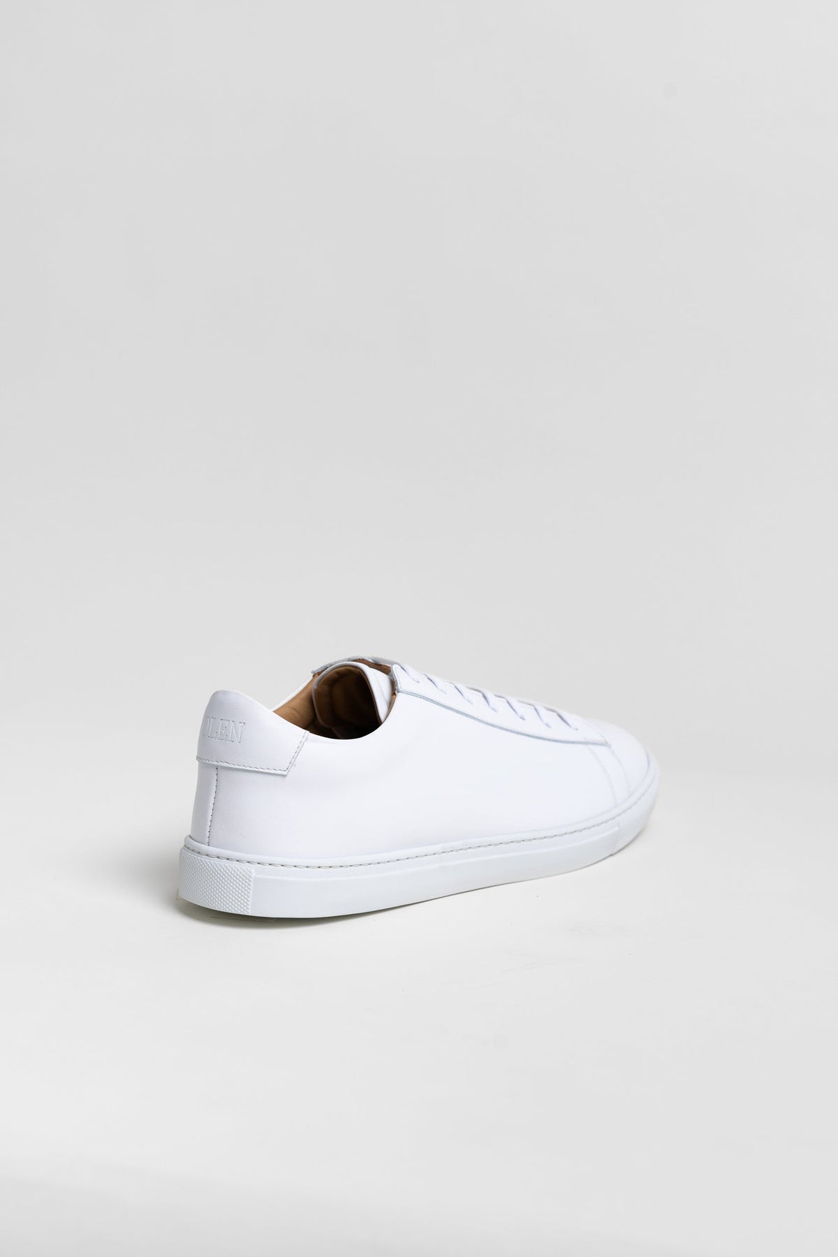Città-Sneaker aus weißem Kalbsleder