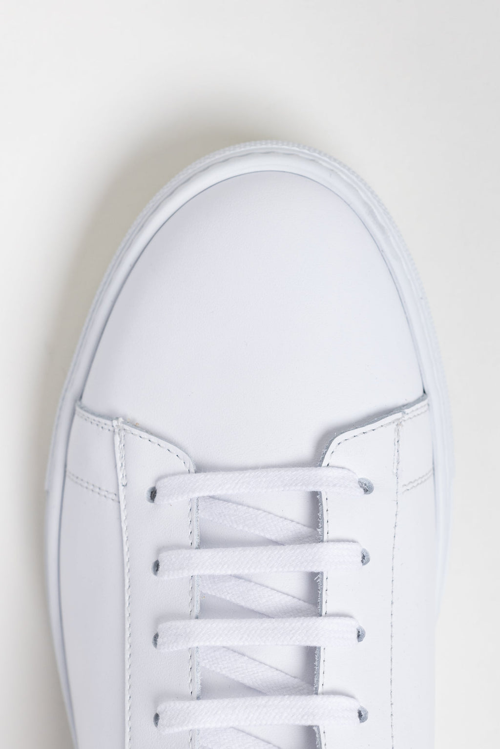 Città-Sneaker aus weißem Kalbsleder