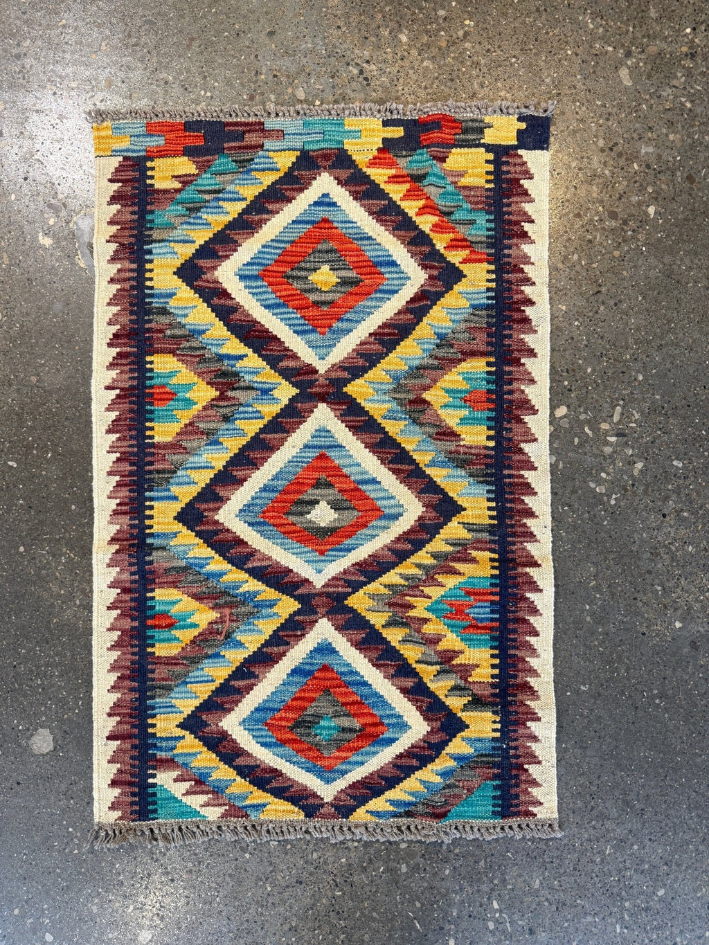 Kilim afghan de Maimana — Losanges bleu ciel et safran | 2'1" × 3'3"