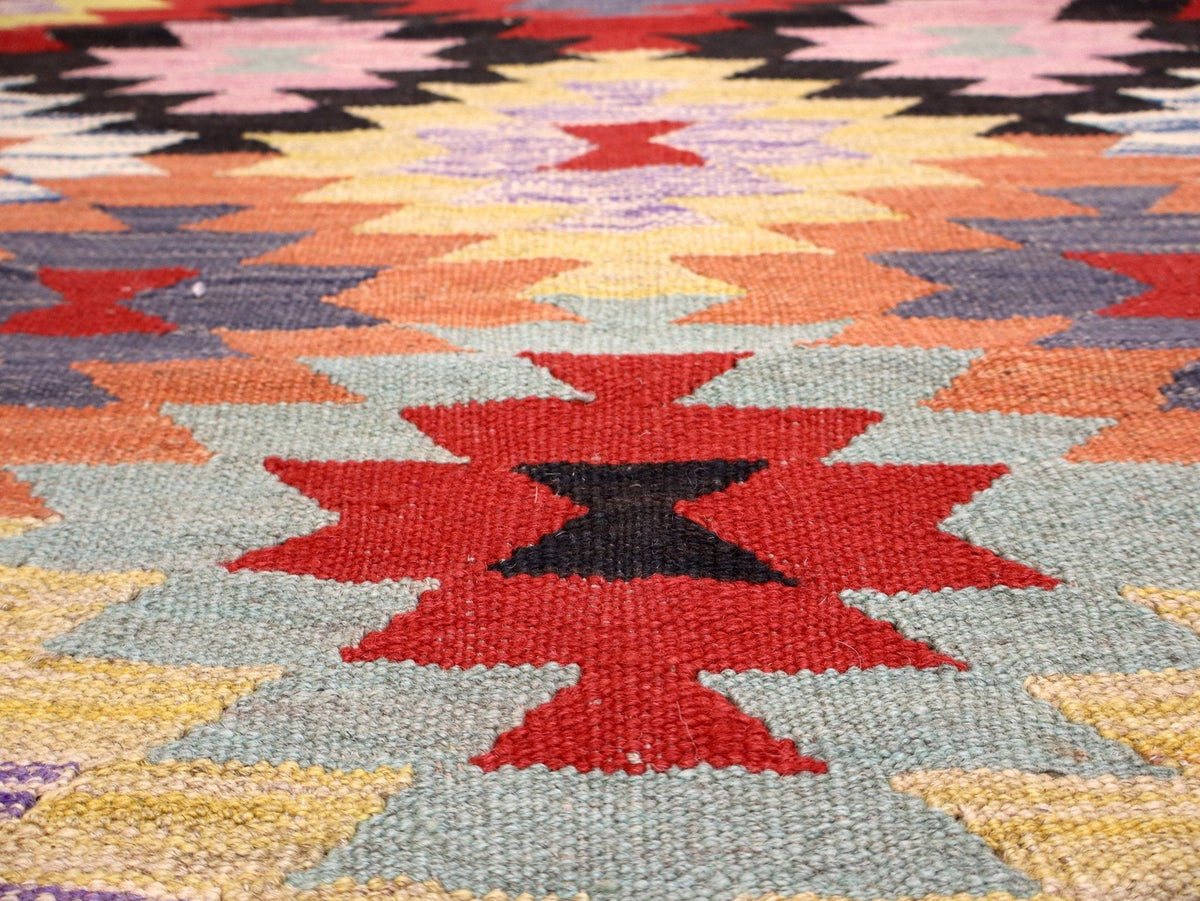Afghan Maimana Kilim — Apricot & Pastel Starbursts | 3'3" × 5'1"