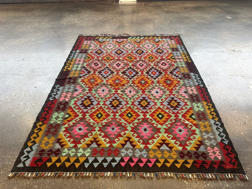 Afghan Maimana Kilim — Rose Pink & Mint Diamonds | 5'5" × 7'3"