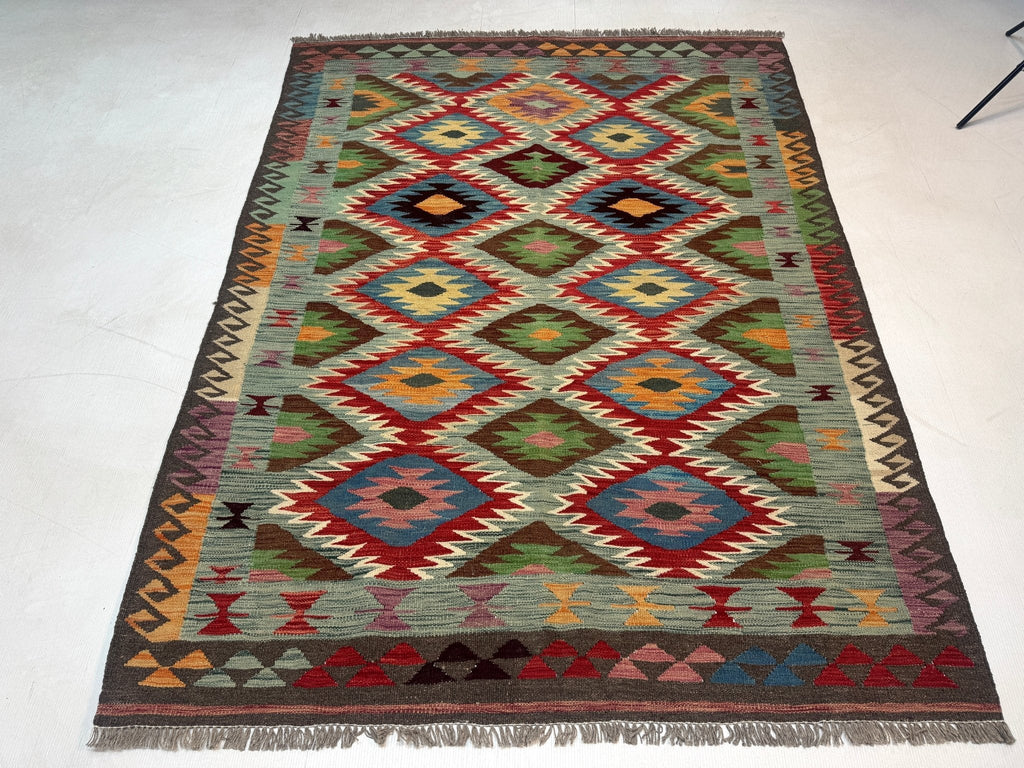 Kilim afgano de Maimana — Rombos dentados en salvia y rubí | 5' × 6'7"