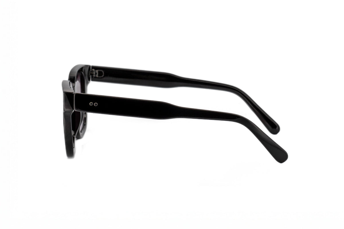 Boléro Verdene — Lunettes de soleil carrées audacieuses