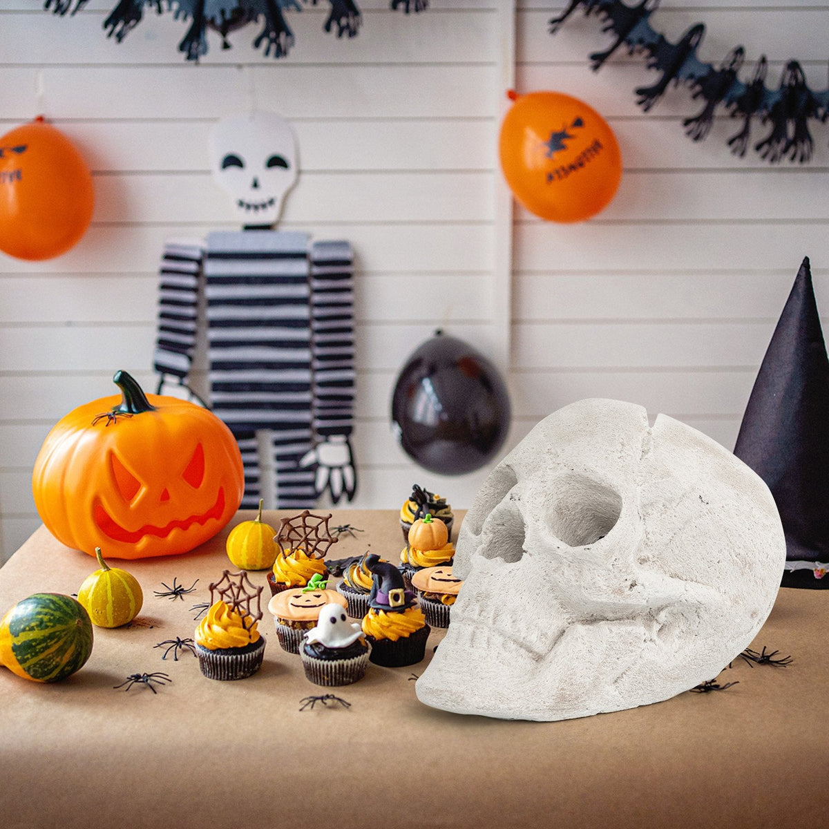 Hoguera de Halloween con calavera, decoración de Halloween, color beige