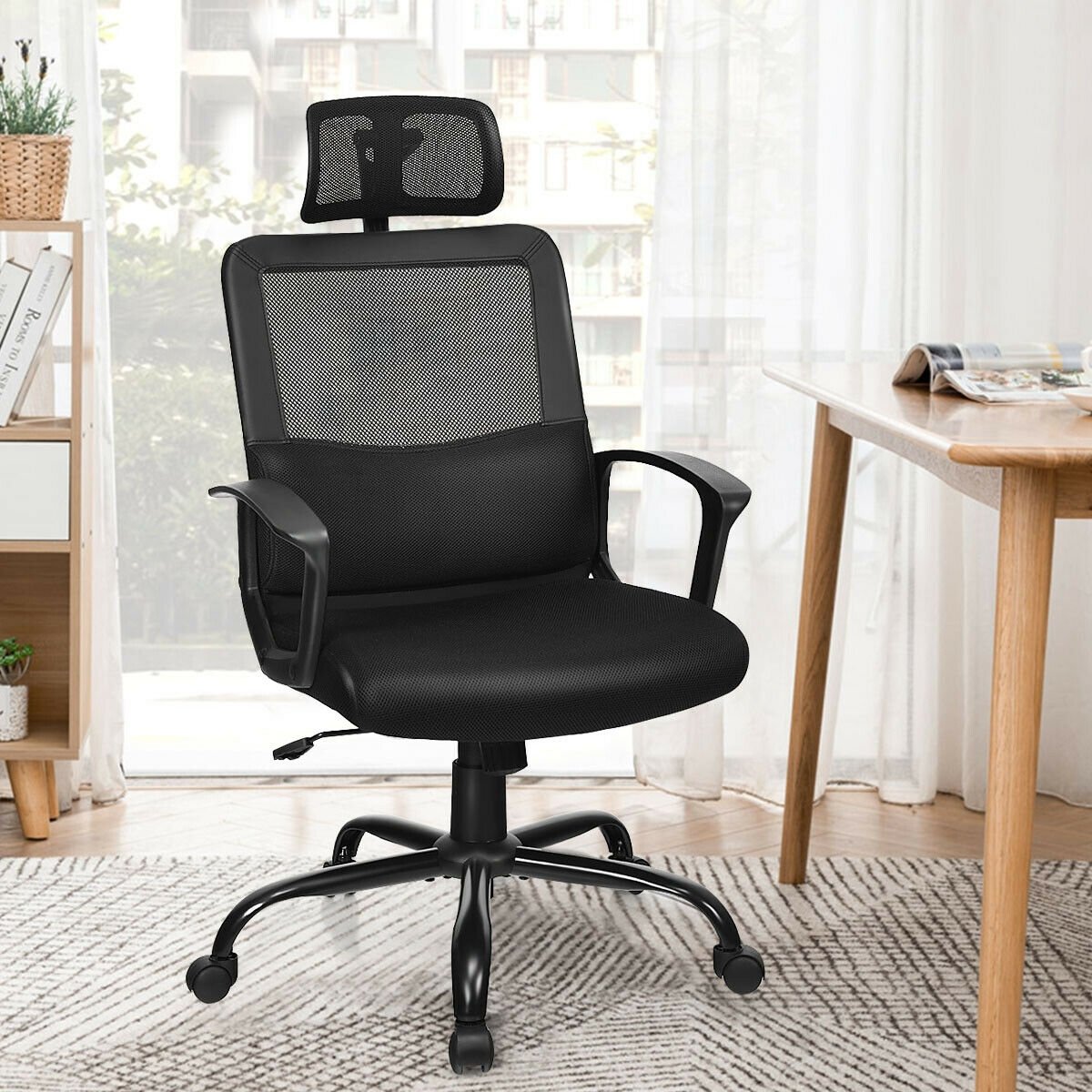 Silla de oficina ergonómica de respaldo alto con malla y base giratoria