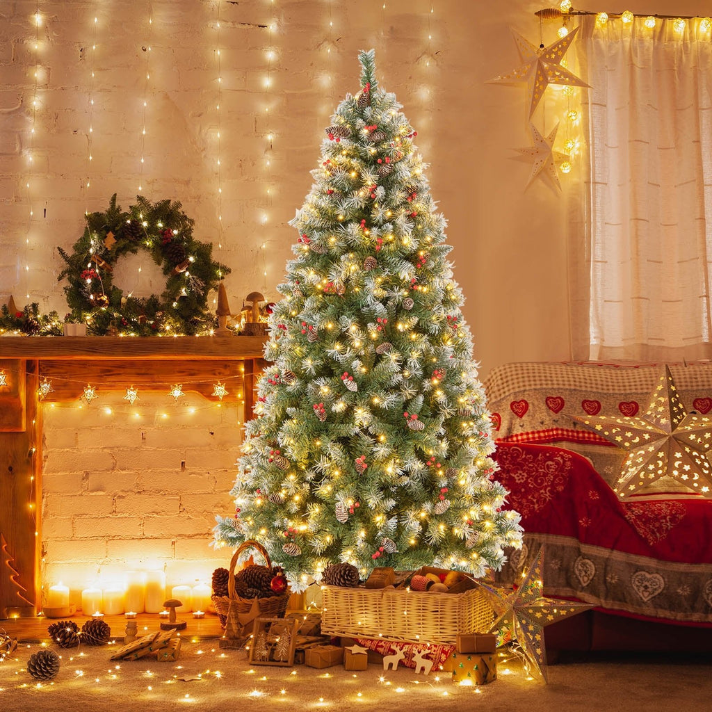 Árbol de Navidad nevado de 2,29 m con luces, 1368 ramas, 89 piñas, 267 bayas rojas y 560 luces LED