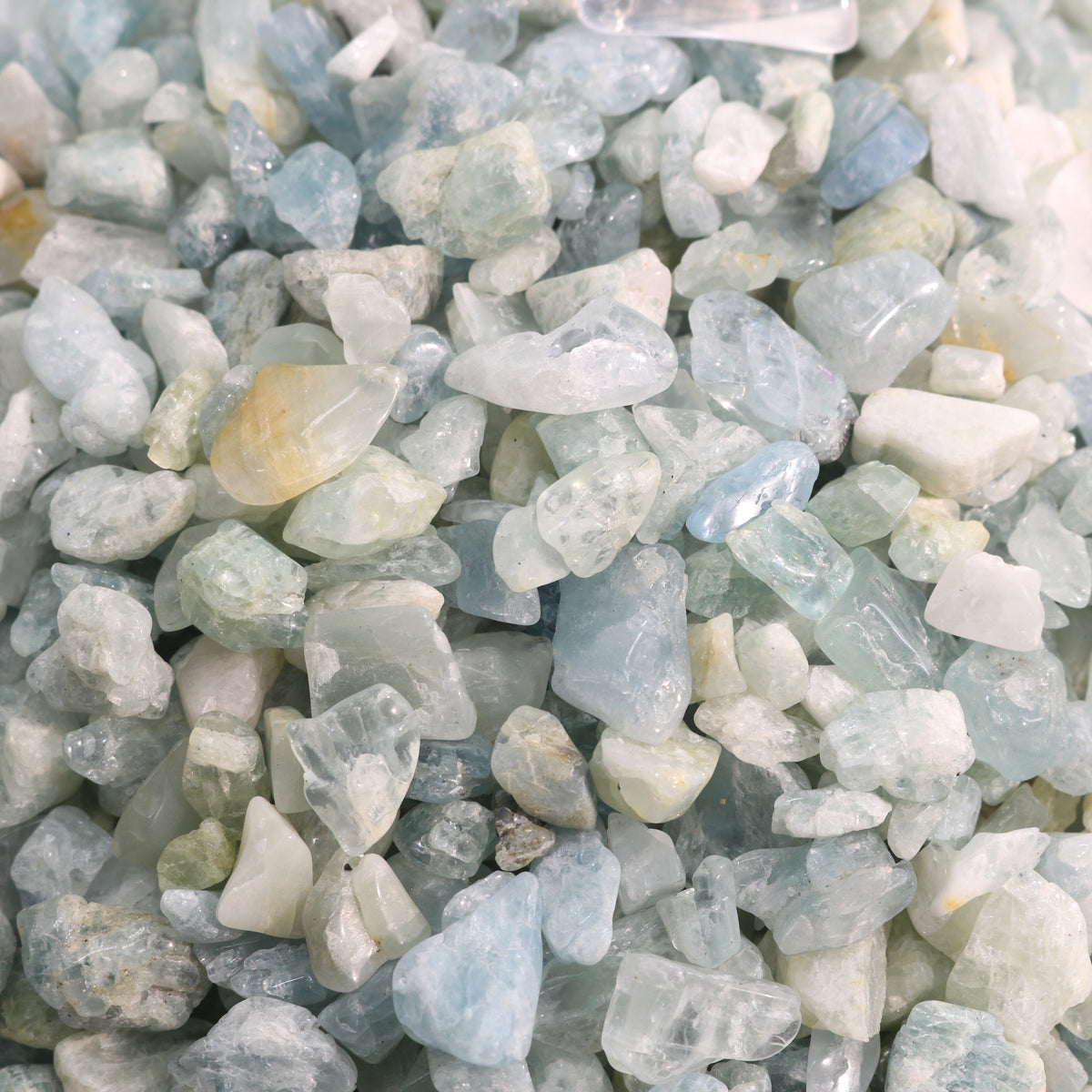 Aquamarin B Trommelsteine – teilpoliert