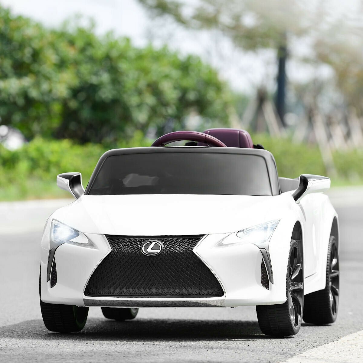 Coche eléctrico para niños Lexus LC500 con licencia de 12V, arranque suave y control remoto parental 2.4G, blanco