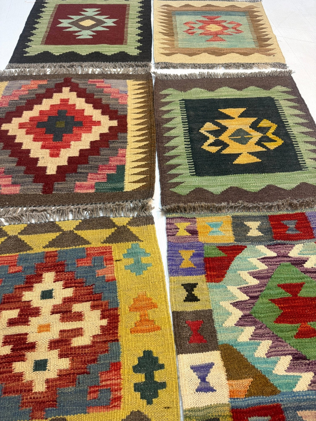 Mini afghanische Kelimteppiche | 60 x 60 cm