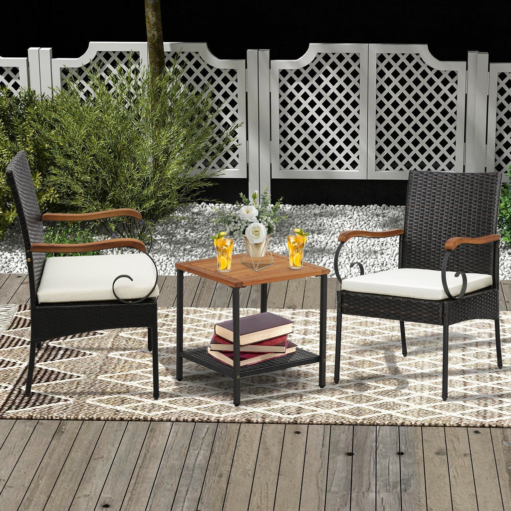 2er-/4er-Set Outdoor-Stühle aus PE-Rattan mit Armlehnen aus Akazienholz – 4er-Set