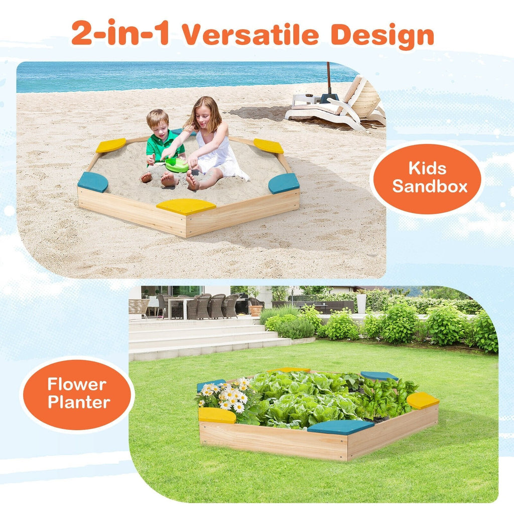 Massiver Outdoor-Sandkasten aus Holz mit 6 integrierten, fächerförmigen Sitzen