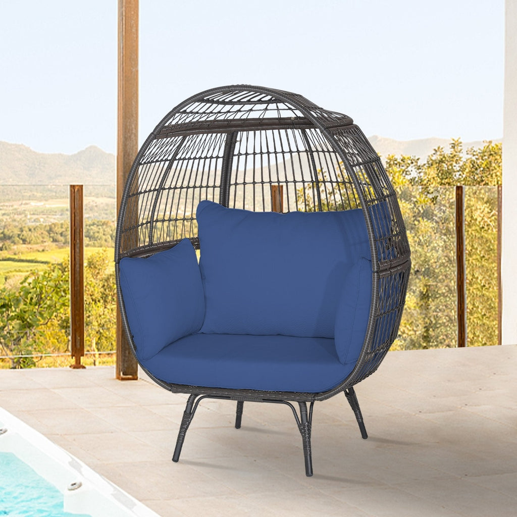 Fauteuil œuf surdimensionné en osier avec 4 coussins bleu marine, hauteur 145 cm