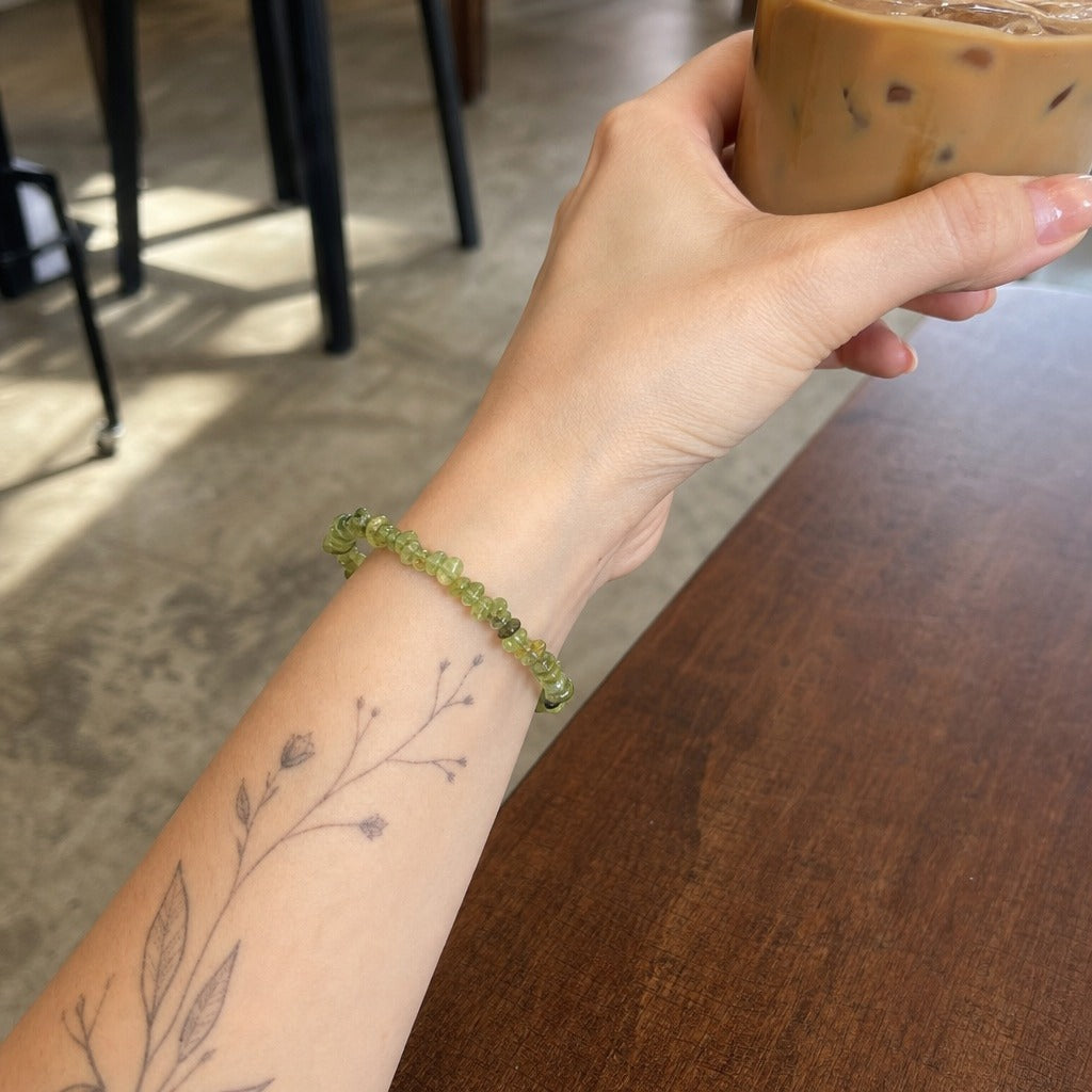Peridot Chip Bracelet