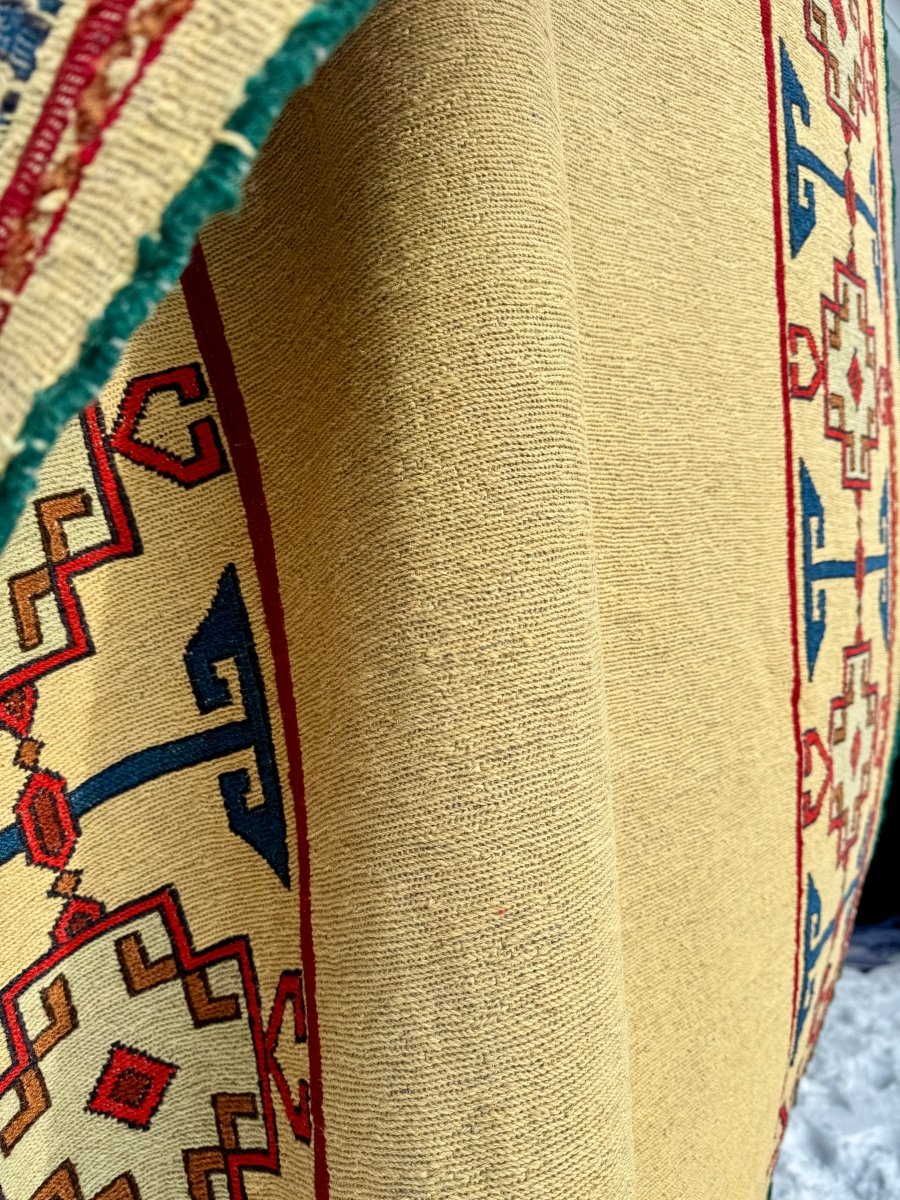 Persian Karadagh Varni Kilim — Golden Ivory & Geometric Border | 3'11" × 6'9"