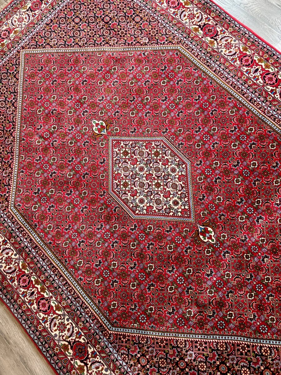 Persian Bidjar Rug — Ruby & Ivory Herati Medallion | 6'5" × 9'9"