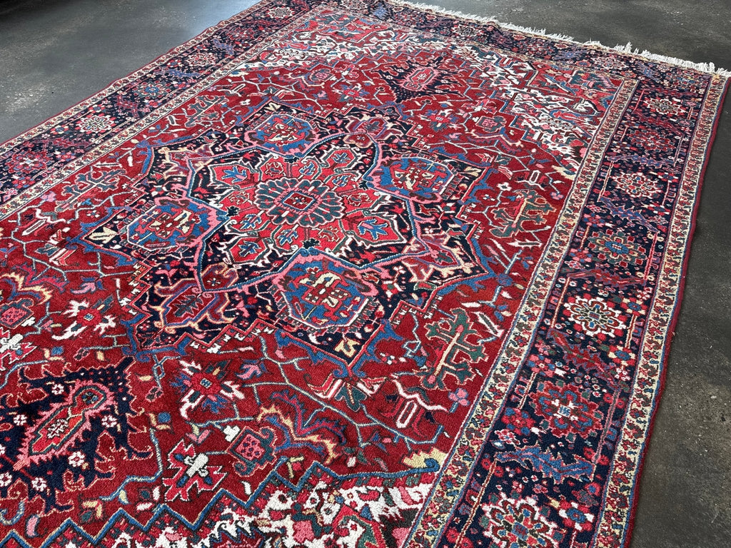 Persian Heriz Rug — Ruby Red & Indigo Star Medallion | 8'3" × 11'