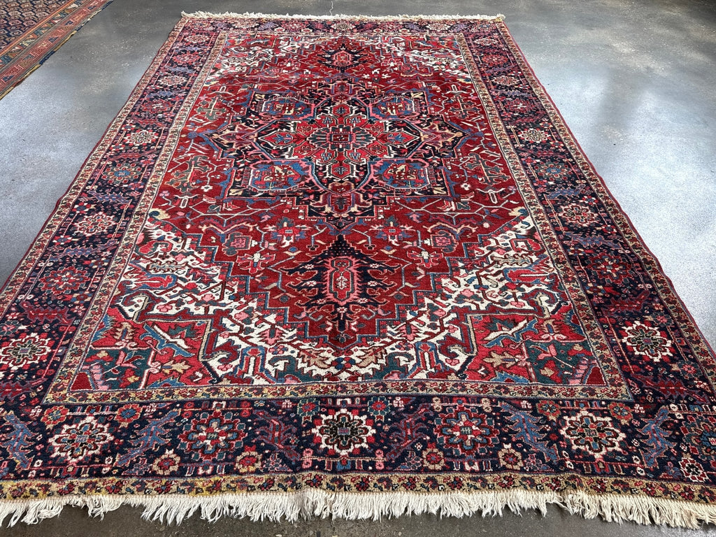 Persian Heriz Rug — Ruby Red & Indigo Star Medallion | 8'3" × 11'