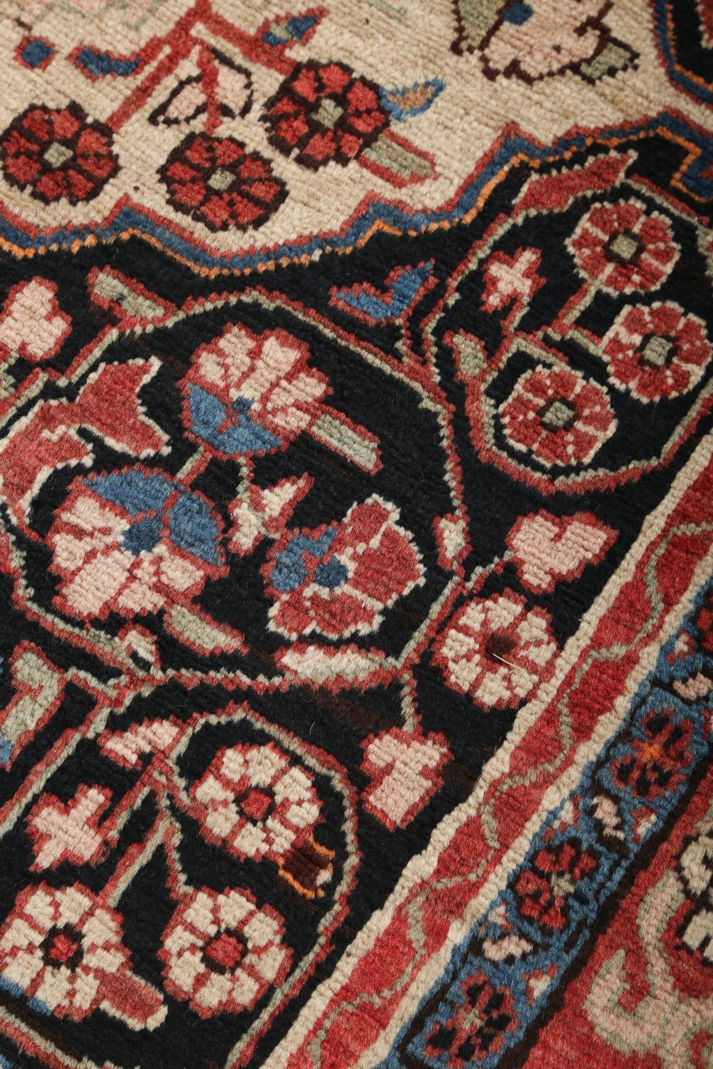 Mahal Läufer — Elfenbein & Terrakotta auf Mitternachtsblau | 3'9" × 9'3"