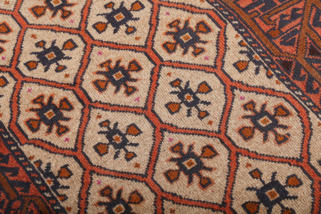 Quchan Kurdish Runner — Ivory Rosette Lattice & Rust Border | 2'10" × 6'9"