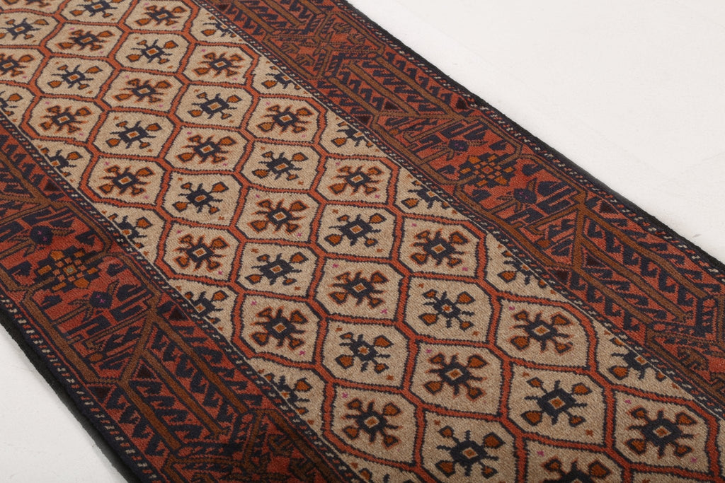 Quchan Kurdish Runner — Ivory Rosette Lattice & Rust Border | 2'10" × 6'9"