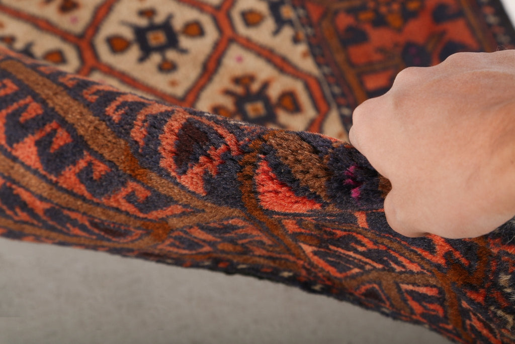 Quchan Kurdish Runner — Ivory Rosette Lattice & Rust Border | 2'10" × 6'9"