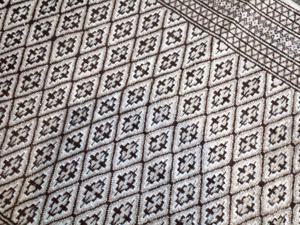 Persian Turkmen Rug — Ivory & Espresso Diamond Lattice | 3'3" × 4'5"