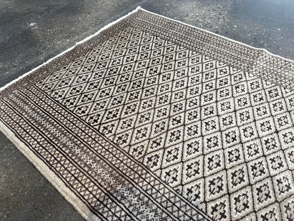 Persian Turkmen Rug — Ivory & Espresso Diamond Lattice | 3'3" × 4'5"