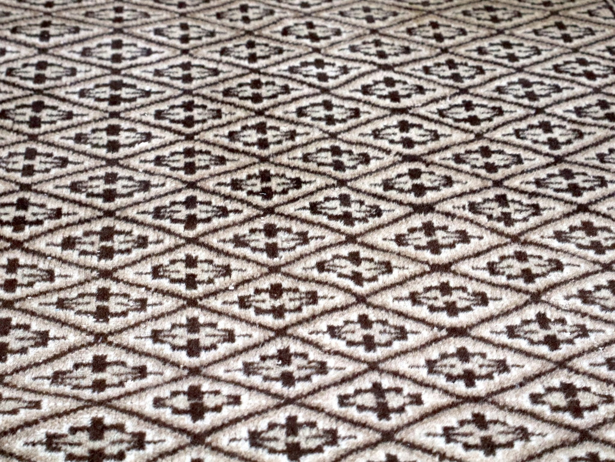 Persian Turkmen Rug — Ivory & Espresso Diamond Lattice | 3'3" × 4'5"